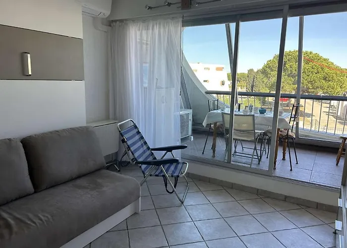 Climatise, Et Piscine, 4 Couchages - Port Camargue - Fr-1-250-151