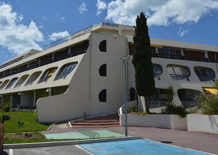Апартаменты Climatise, Et Piscine, 4 Couchages - Port Camargue - Fr-1-250-151 Ле-Гро-дю-Руа